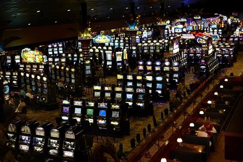 island casino upper michigan.